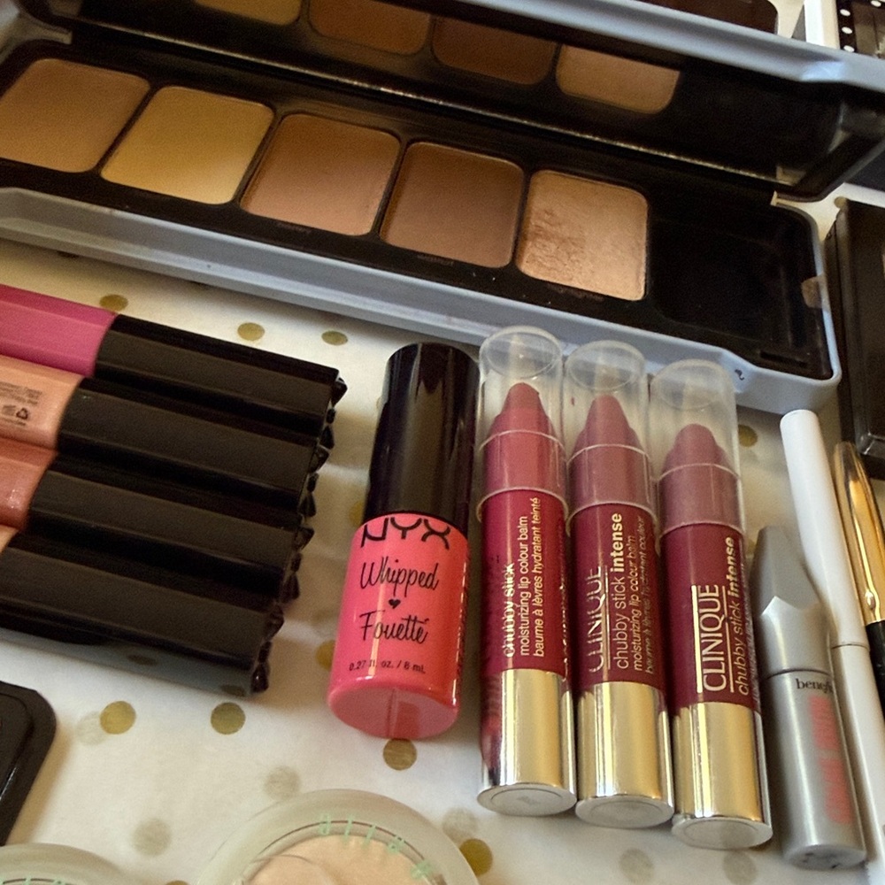 Cosmetic Makeup pallets lip products glosses mixed lot of 23 pcs various brands - Picture 7 of 16